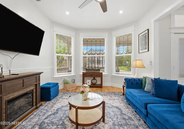 Photo 4 of Single family home for sale at 1217 Walnut St, Jacksonville, FL 32206 | MLS# 2155051 | Listing updated on 2026-07-13