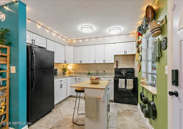 Photo 4 of Single family home for sale at 3633 Rendale Dr N, Jacksonville, FL 32210 | MLS# 2154652 | Listing updated on 2026-09-18