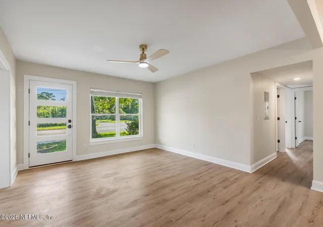 Photo 4 of Single family home for sale at 2614 Leonid Rd, Jacksonville, FL 32218 | MLS# 2154531 | Listing updated on 2026-09-15