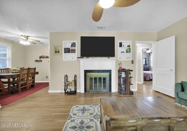 Photo 3 of Single family home for sale at 1521 Charon Rd, Jacksonville, FL 32205 | MLS# 2154909 | Listing updated on 2026-08-17