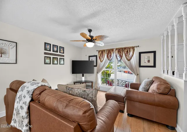 4th image of 8435 Beautybush Ct, Jacksonville, FL 32244 | MLS# 2154703