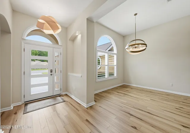 Photo 3 of Single family home for sale at 514 Oakmont Dr, Orange Park, FL 32073 | MLS# 2154944 | Listing updated on 2026-09-11