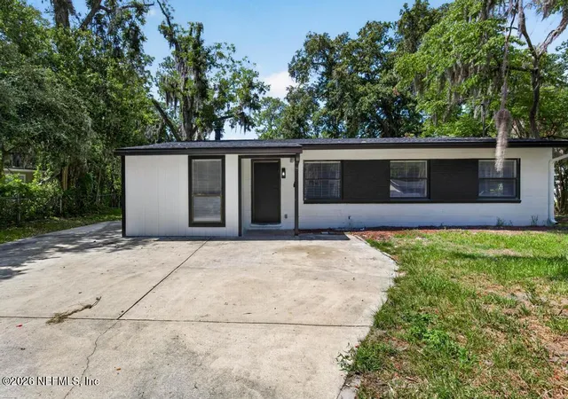 Photo 3 of Single family home for sale at 5112 110th Street, Jacksonville, FL 32244 | MLS# 2154789 | Listing updated on 2026-09-09