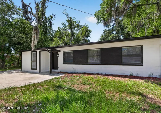 Photo 4 of Single family home for sale at 5112 110th Street, Jacksonville, FL 32244 | MLS# 2154789 | Listing updated on 2026-09-09