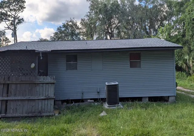 Photo 3 of Single family home for sale at 4140 Bracewell Rd, Jacksonville, FL 32226 | MLS# 2154792 | Listing updated on 2026-08-24