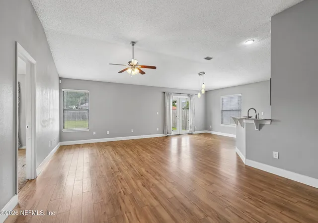 Photo 3 of Single family home for sale at 687 Scarlet View Ct, Orange Park, FL 32073 | MLS# 2155107 | Listing updated on 2026-09-01