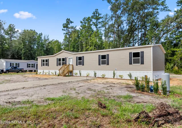Photo 3 of Single family home for sale at 119 East St, Palatka, FL 32177 | MLS# 2154870 | Listing updated on 2026-08-24
