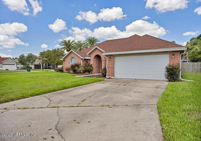 Photo 2 of Single family home for sale at 12183 Irwin Manor Dr, Jacksonville, FL 32246 | MLS# 2154917 | Listing updated on 2026-09-04