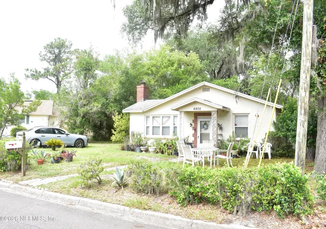 2nd image of 6802 Barberie St, Jacksonville, FL 32208 | MLS# 2154867