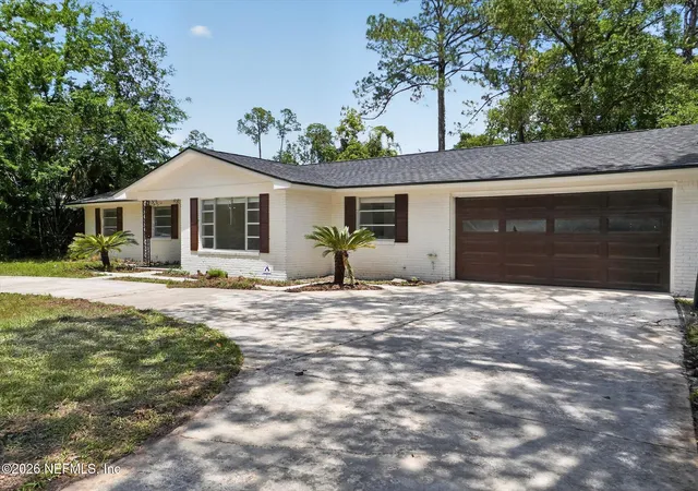 Photo 2 of Sale Pending at 5231 Eulace Rd, Jacksonville, FL 32210 | MLS# 2154865 | Listing updated on 2026-09-08