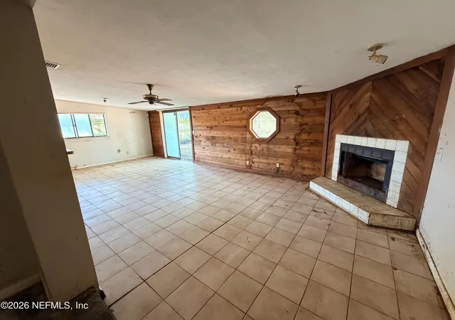 3rd image of 1060 La Marche Dr, Jacksonville, FL 32205 | MLS# 2154873