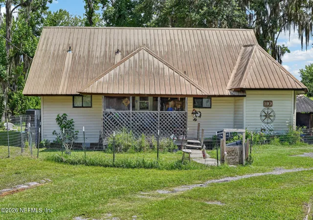 1st image of 110 Palm Ave, Crescent City, FL 32112 | MLS# 2155264