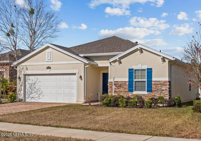 Photo 2 of Sale Pending at 10119 Dogwood Crk Dr, Jacksonville, FL 32222 | MLS# 2154906 | Listing updated on 2026-09-01