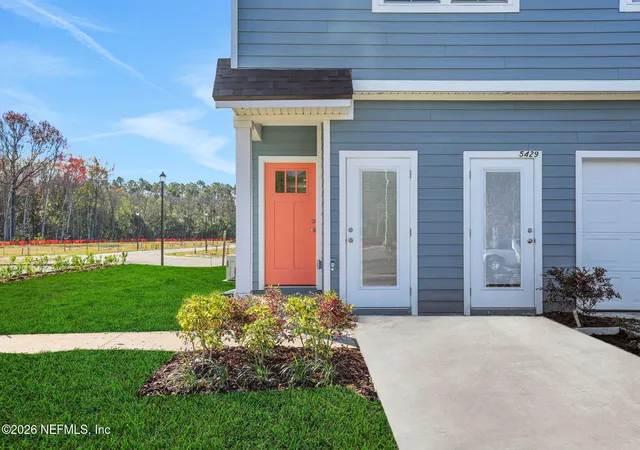 Townhouse for sale at 5555 Arrow Ln, Jacksonville, FL 32210 | MLS# 2154913