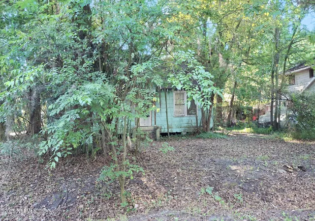 3rd image of 203 Anne Ave Ave, Jacksonville, FL 32254 | MLS# 2154936