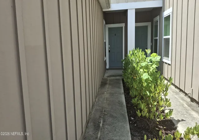 Photo 2 of Townhouse for sale at 834 Observatory Pkwy, Jacksonville, FL 32218 | MLS# 2154942 | Listing updated on 2026-07-11