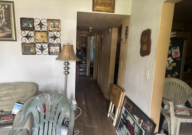 Photo 2 of Sale Pending at 6846 Hema Rd, Jacksonville, FL 32209 | MLS# 2154959 | Listing updated on 2026-08-20