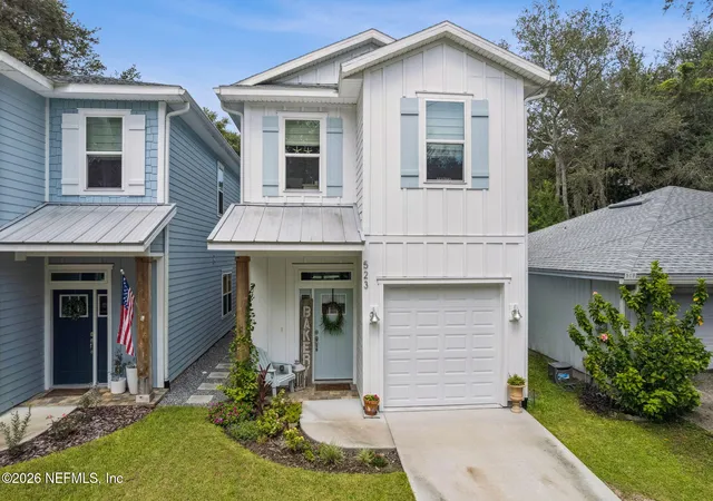 Photo 1 of Single family home for sale at 523 S 13th Terrace, Fernandina Beach, FL 32034 | MLS# 2154960 | Listing updated on 2026-09-16