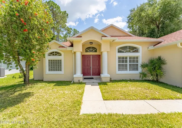 Photo 3 of Sale Pending at 103 Woodside Dr, Palm Coast, FL 32136 | MLS# 2154968 | Listing updated on 2026-09-13