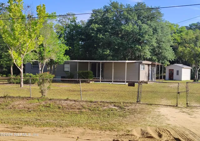 1st image of 116 Claudia St, Interlachen, FL 32148 | MLS# 2154977