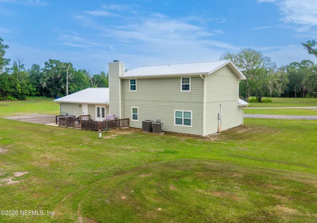 3rd image of 606 W Market Rd, Starke, FL 32091 | MLS# 2155000