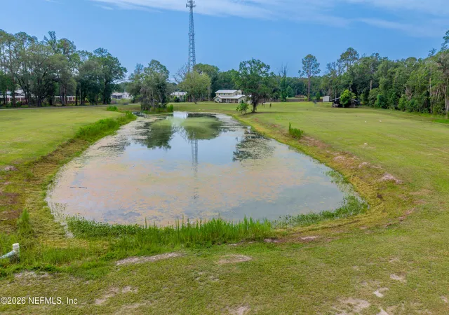 42nd image of 606 W Market Rd, Starke, FL 32091 | MLS# 2155000