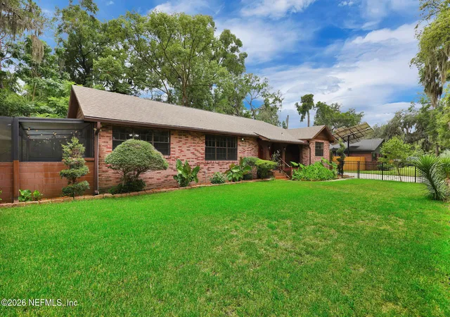 2nd image of 5538 Anchor Ln, Jacksonville, FL 32207 | MLS# 2155076