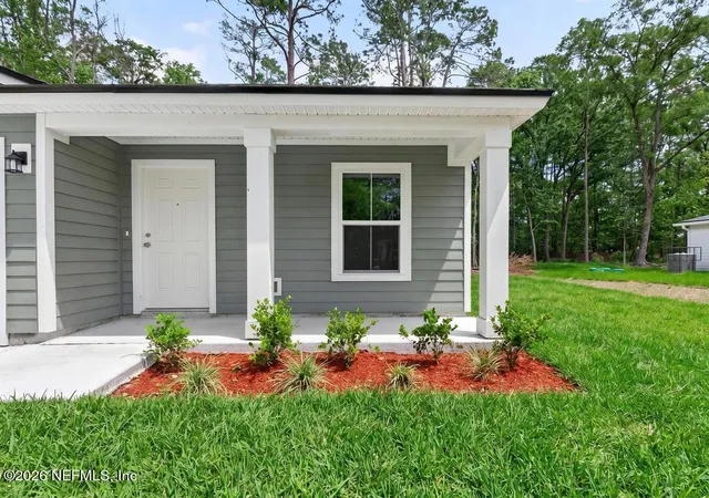 Photo 4 of Single family home for sale at 8033 Osteen St, Jacksonville, FL 32210 | MLS# 2155065 | Listing updated on 2026-09-01
