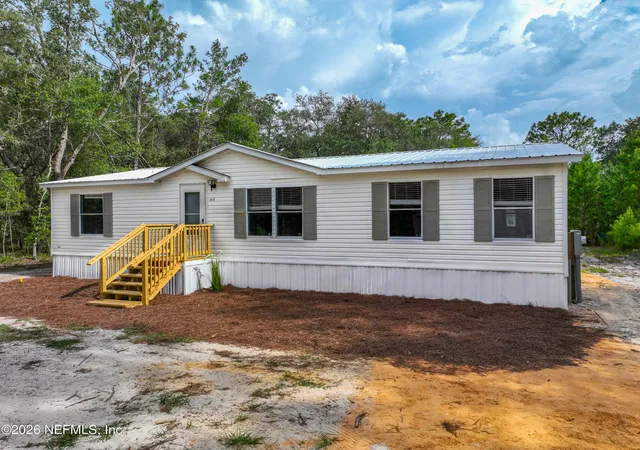 2nd image of 117 Sumac St, Interlachen, FL 32148 | MLS# 2155183