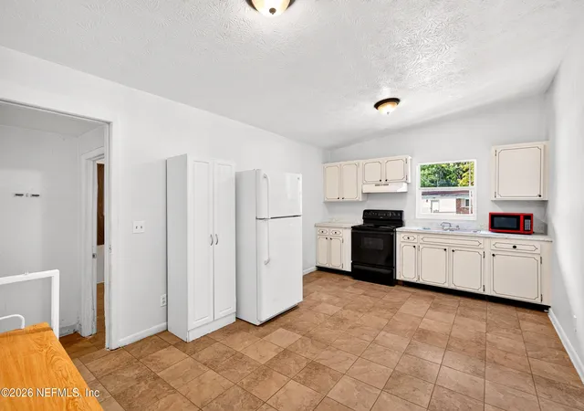 Photo 4 of Single family home for sale at 845 Floyd Cir N, Orange Park, FL 32073 | MLS# 2155078 | Listing updated on 2026-09-04