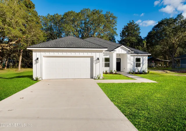 Photo 1 of Single family home for sale at 26 Bitterroot Ave, Middleburg, FL 32068 | MLS# 2155199 | Listing updated on 2026-08-24