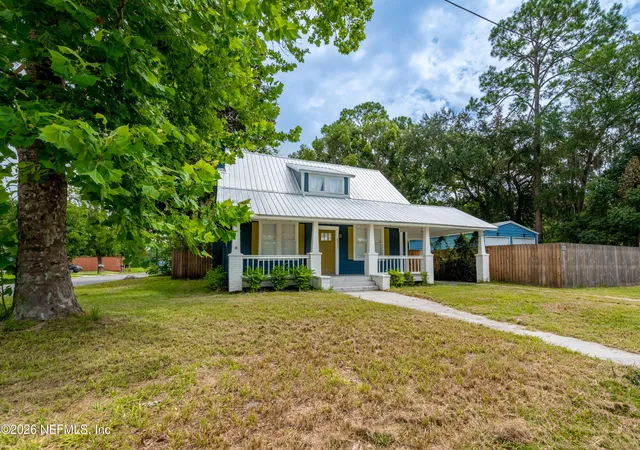 1st image of 511 E Washington St, Starke, FL 32091 | MLS# 2155203