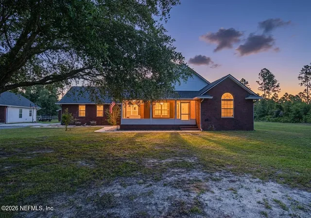 2nd image of 11485 Peacock Creek Rd, Glen Saint Mary, FL 32040 | MLS# 2155275