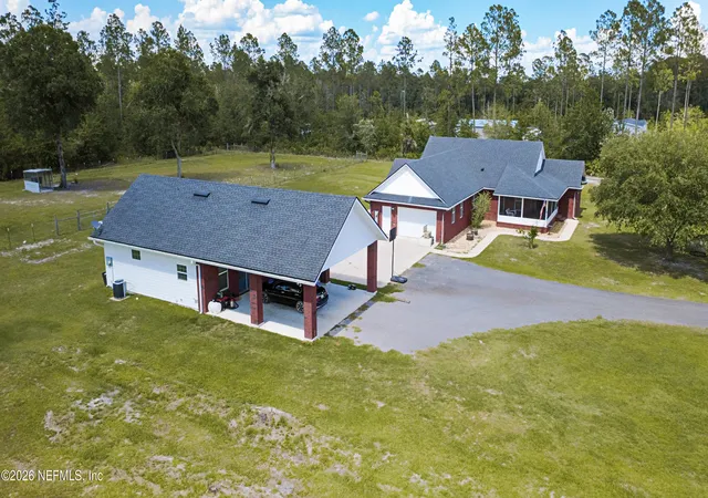 Photo 3 of Single family home for sale at 11485 Peacock Crk Rd, Glen Saint Mary, FL 32040 | MLS# 2155275 | Listing updated on 2026-07-28