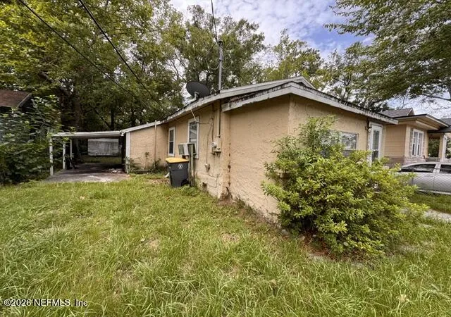 Photo 2 of Sale Pending at 2168 Mcquade St, Jacksonville, FL 32209 | MLS# 2155353 | Listing updated on 2026-09-15