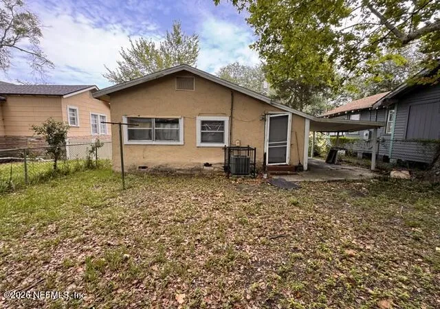 Photo 3 of Sale Pending at 2168 Mcquade St, Jacksonville, FL 32209 | MLS# 2155353 | Listing updated on 2026-09-15