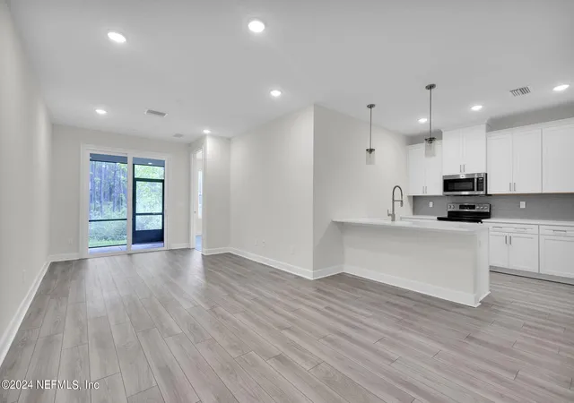 Photo 3 of Townhouse for sale at 23 Big Pine Ln, Ponte Vedra, FL 32081 | MLS# 2155370 | Listing updated on 2026-07-15
