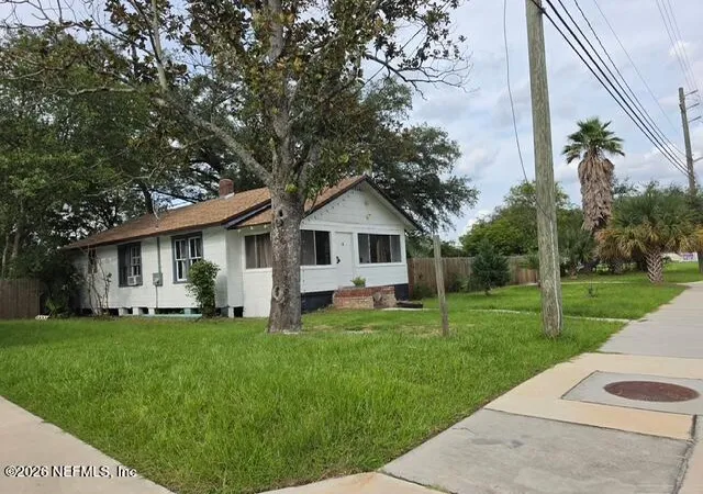 Photo 1 of Single family home for sale at 2923 W 5th Street, Jacksonville, FL 32254 | MLS# 2157283 | Listing updated on 2026-09-10