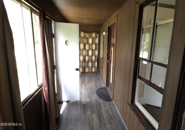 Photo 3 of Single family home for sale at 2923 W 5th Street, Jacksonville, FL 32254 | MLS# 2157283 | Listing updated on 2026-09-10