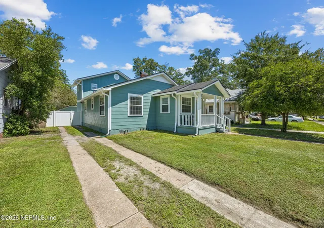 Photo 4 of Single family home for sale at 1077 Dancy St, Jacksonville, FL 32205 | MLS# 2161817 | Listing updated on 2026-09-03