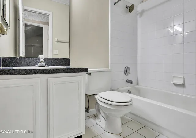 Photo 3 of Single family home for sale at 1556 Lakeway Dr, Fleming Island, FL 32003 | MLS# 2158146 | Listing updated on 2026-09-17