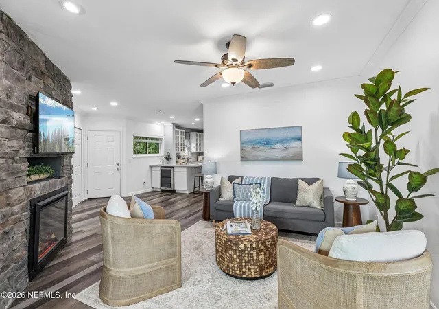 Photo 3 of Condo for sale at 1800 The Greens Way #1504, Jacksonville Beach, FL 32250 | MLS# 2158963 | Listing updated on 2026-09-01