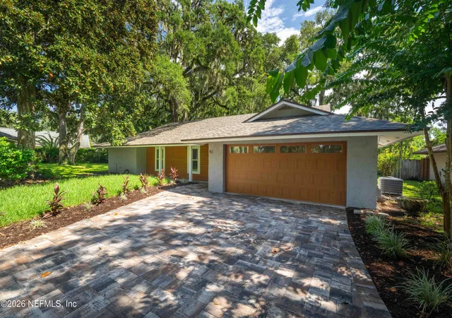 Photo 2 of Single family home for sale at 92 Abalone Ln E, Ponte Vedra Beach, FL 32082 | MLS# 2159063 | Listing updated on 2026-10-08
