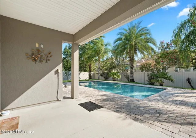 5th image of 3637 Crossview Dr, Jacksonville, FL 32224 | MLS# 2159345