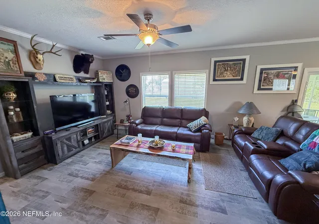 Photo 3 of Single family home for sale at 1195 County Road 309, Crescent City, FL 32112 | MLS# 2162190 | Listing updated on 2026-08-27