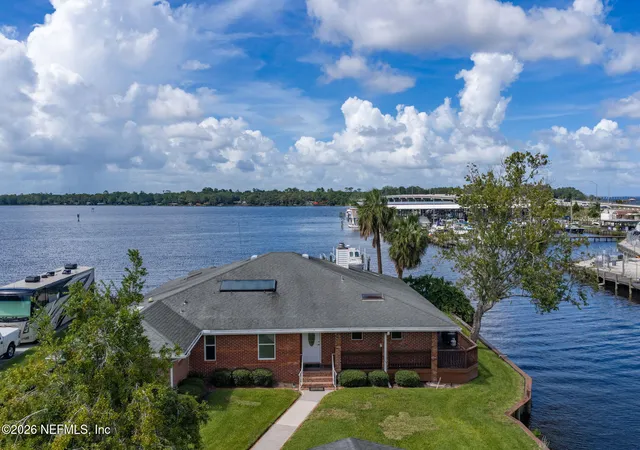 Photo 3 of Single family home for sale at 1105 Fishermans Wy, Fleming Island, FL 32003 | MLS# 2161499 | Listing updated on 2026-08-24