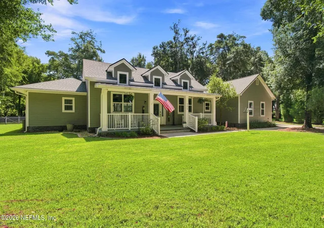 Photo 3 of Single family home for sale at 704 Coachman's Pl, Saint Augustine, FL 32086 | MLS# 2162645 | Listing updated on 2026-09-02