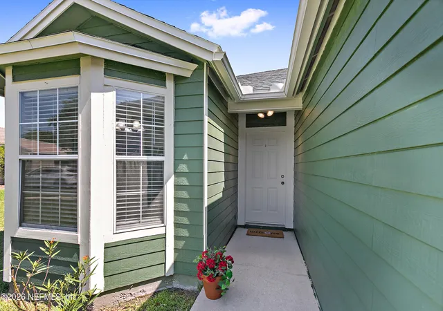 Photo 3 of Single family home for sale at 3122 Wavering Ln, Middleburg, FL 32068 | MLS# 2161164 | Listing updated on 2026-08-21