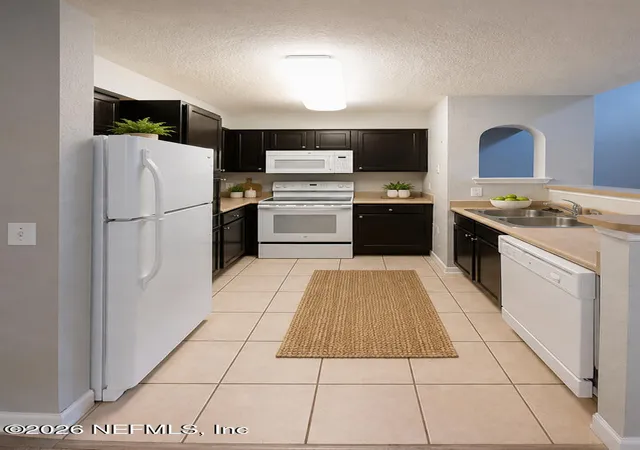 3rd image of 8550 Touchton Rd #1736, Jacksonville, FL 32216 | MLS# 2161127