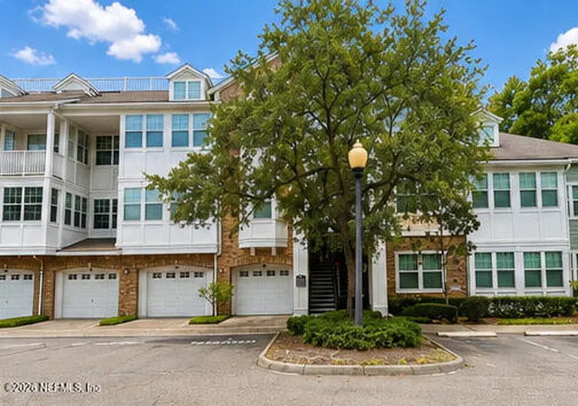 2nd image of 8550 Touchton Rd, Jacksonville, FL 32216